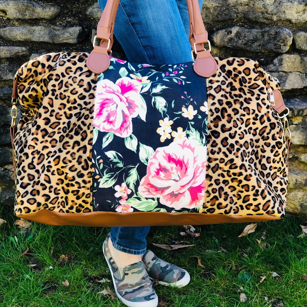 Cheetah Weekender Tote Bag